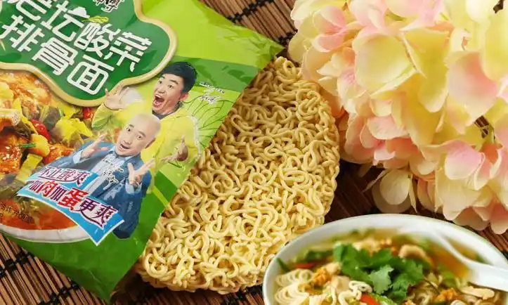 康师傅老坛酸菜排骨面加盟