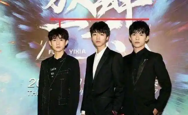 易烊千玺长高了吗易烊千玺身高多少网友着急喊话王源快长高