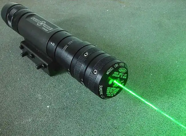 激光电筒 - 手持激光(lasers) - 手电大家谈-手电筒爱好者之家