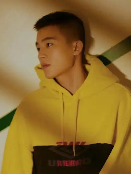 痞帅痞帅的欧豪