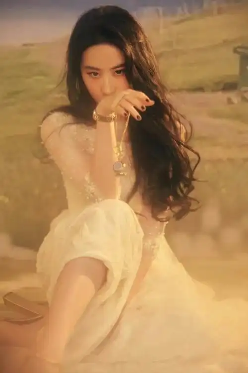 合集3:性感女神～刘亦菲～生活私拍写真集!