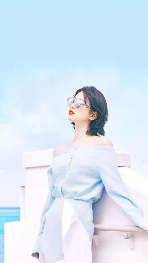 裴秀智夏日清凉唯美画报图片