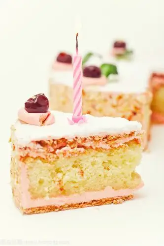 一块蛋糕_一块蛋糕图片