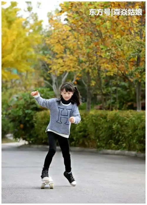 田亮晒森碟运动照,12岁田雨橙模样惊艳,这才是少女该有的样子