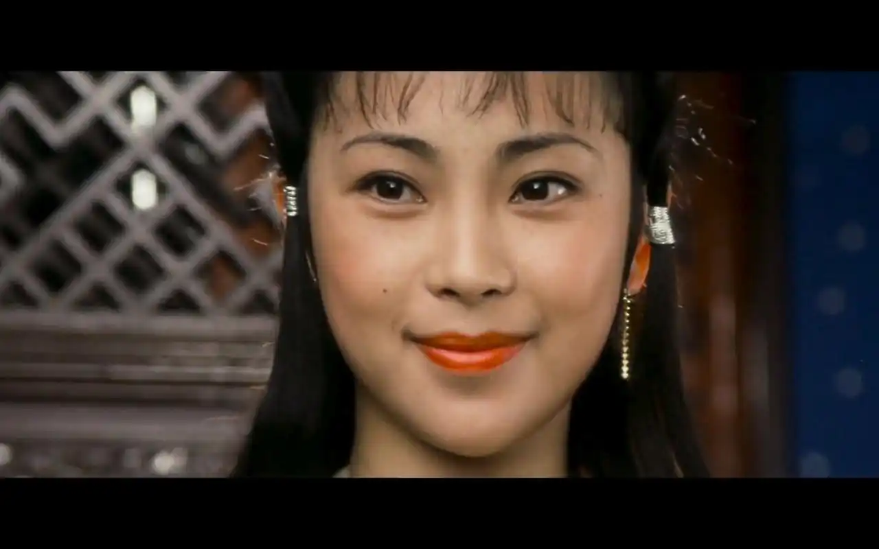 黄秋燕是贤妻良母不配了吗终是不敌性感美人