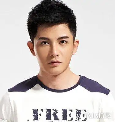 【图】男生短发什么发型好看 如何设计短发发型好看