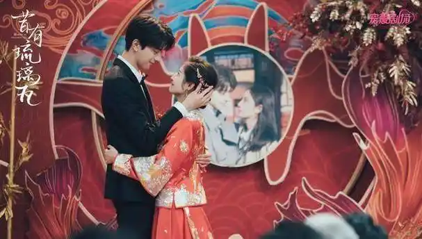 原创《昔有琉璃瓦》圆满收官,陈钰琪和林一的同居"吻"根本就看不够