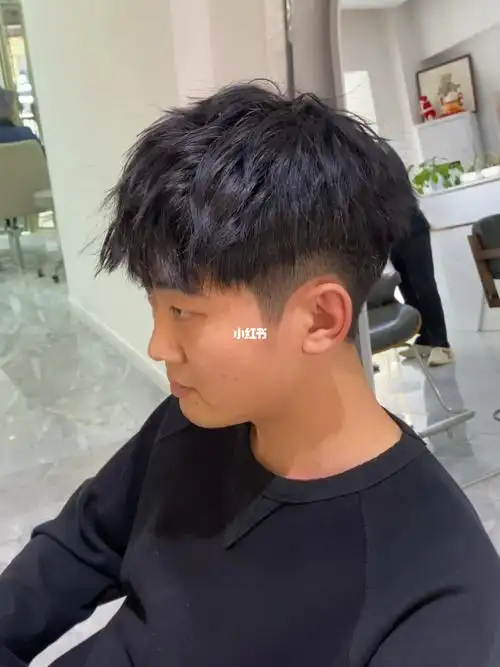 铁岭发型设计  #男生去哪儿剪头发  #摩根烫