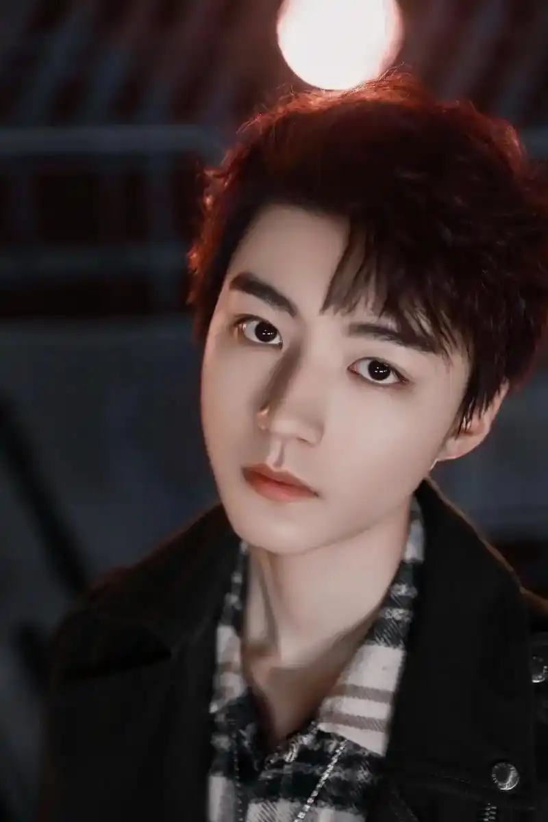 王俊凯 #王俊凯封神高清图片 《我们的乐队》