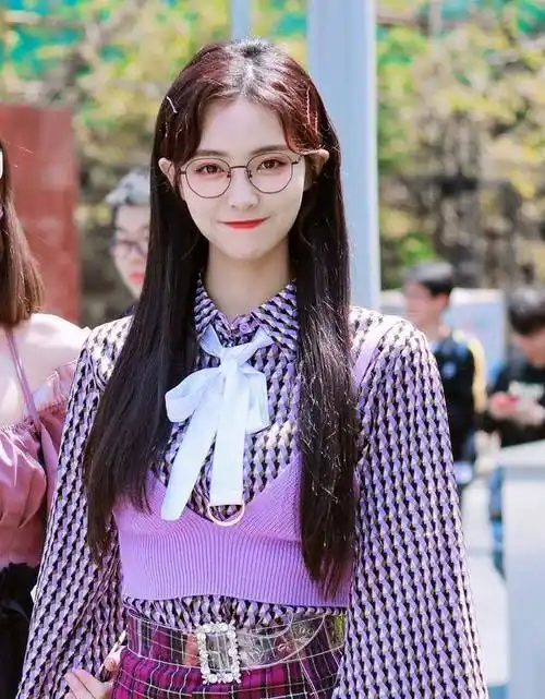 许佳琪换装跳主题曲,热度能否赶超鞠婧祎_网友_舞蹈_能力