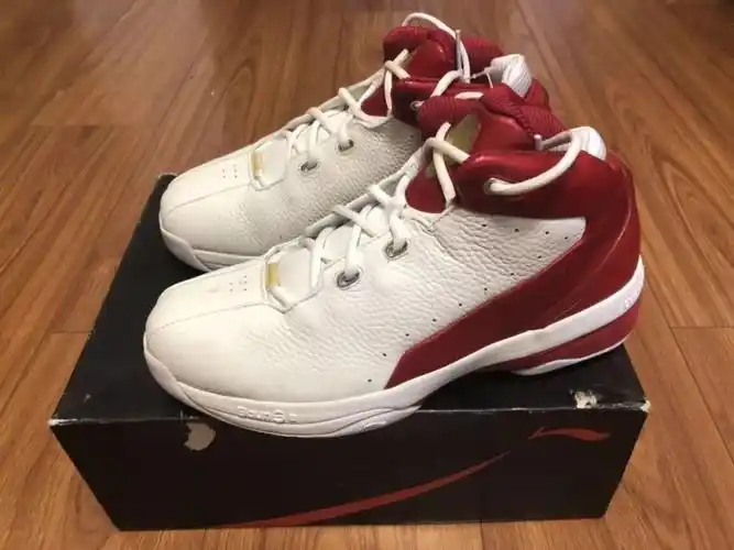 盘点李宁30年间的12双篮球鞋,有故事也有现实