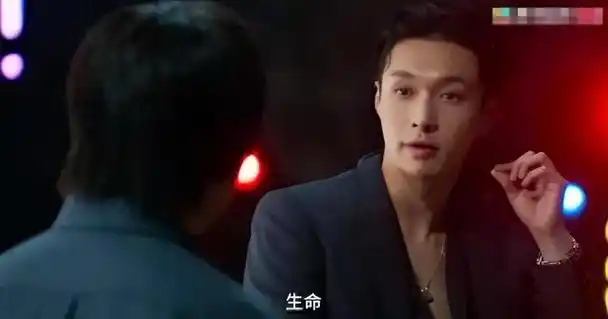 颜值不如鹿晗家境不如黄子韬张艺兴凭什么可以一直火