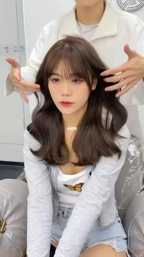 韩式浪漫卷发气垫烫女生中长烫发推荐