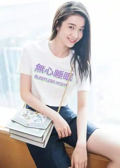 多个大咖爆料张艺兴张雪迎恋爱网友整理四大疑点两人关系成谜