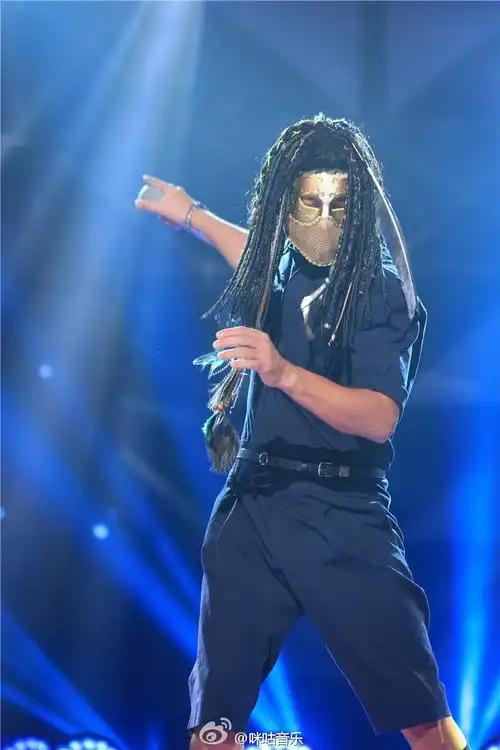 蒙面歌王流浪者沙宝亮为音乐无悔流浪