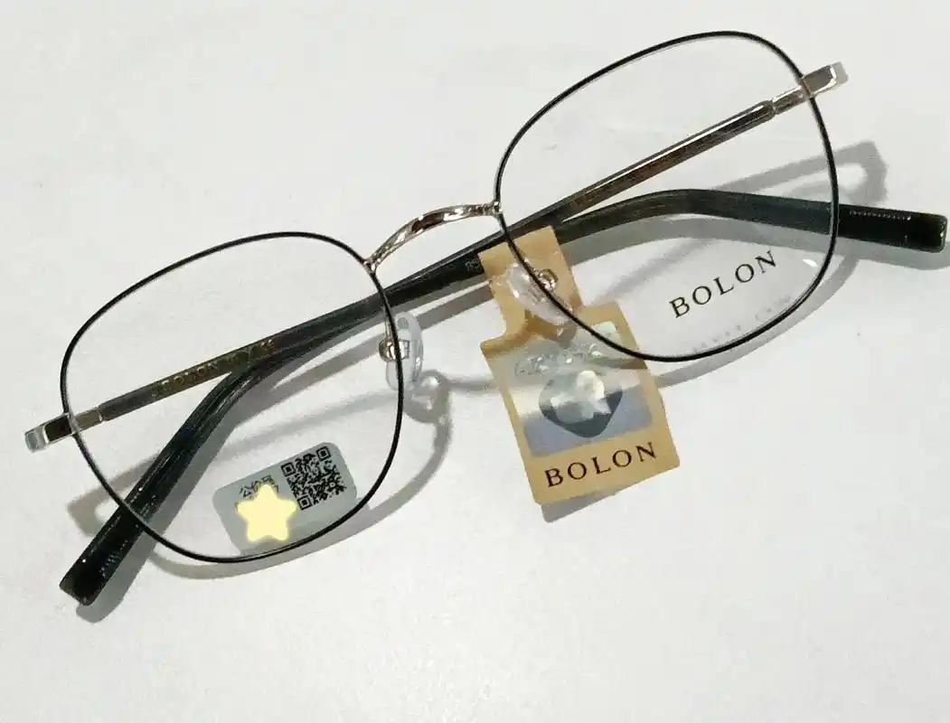 暴龙眼镜框bj7277.简单又大方的暴龙镜框bj7277 黑 - 抖音