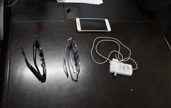 "太紧张"出卖了他!男子戴"高科技"眼镜考科一露"马脚"