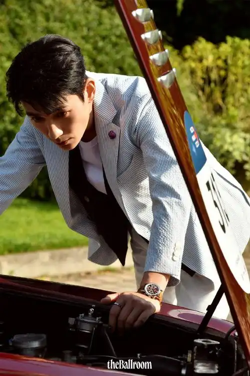 lucialiu##朱一龙##theballroom