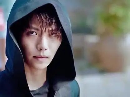 终极笔记黑瞎子_终极笔记黑瞎子扮演者_终极笔记黑瞎子眼睛背后的秘密