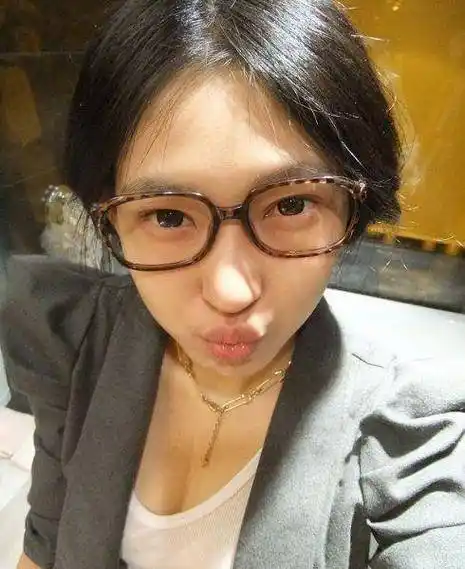 李荣浩自称杨丞琳男孩为妻打气,前任多年陪跑惨被分手_陆瑶_有为_因为