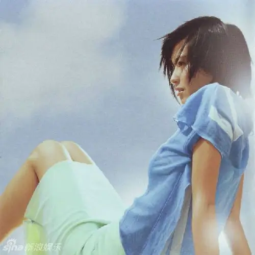 [青春照相馆]梁咏琪迎39岁生日:可爱的短发靓女_高清图集_新浪网