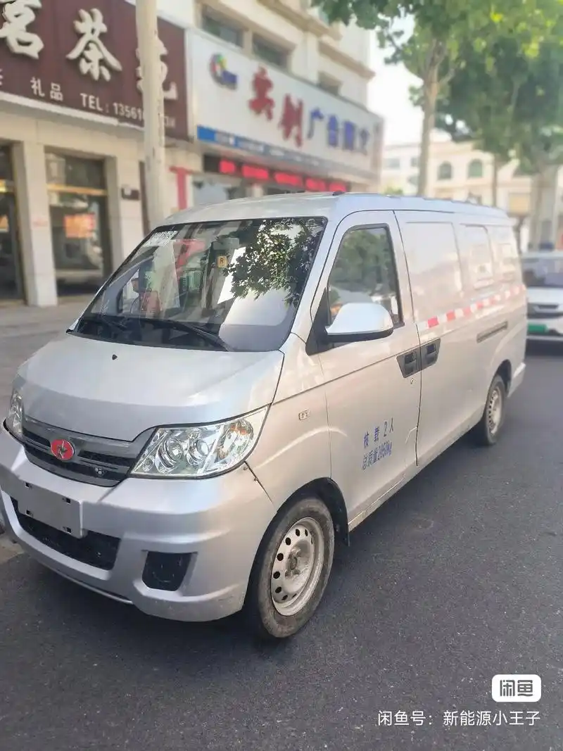 转让一辆纯电面包车货运版,自用车,纯电续航150公里18年的 - 抖音