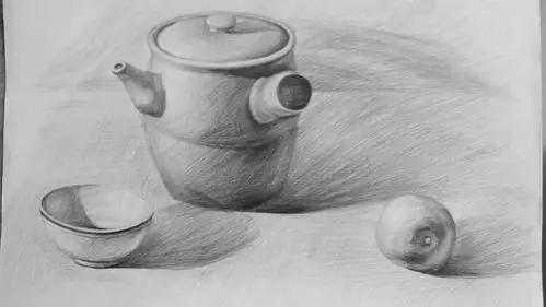 与同学浅谈静物素描