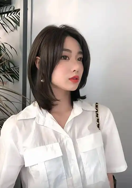 2024流行"c型卷"烫发,中长发留超级美!_发型_什么_侵权