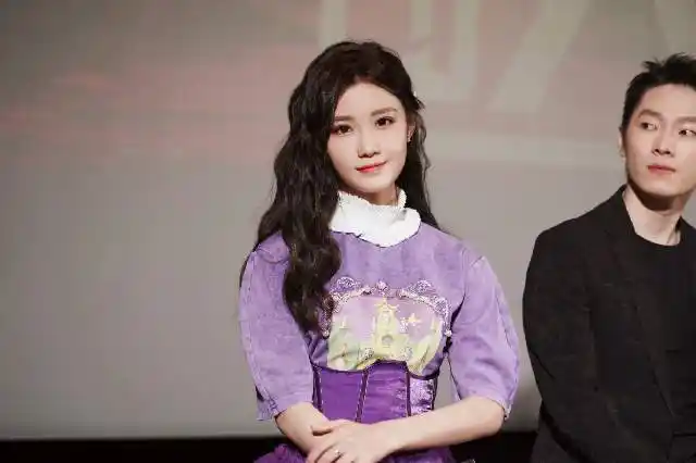 我是唱作人四月开播陈意涵estelle解锁唱作人新身份