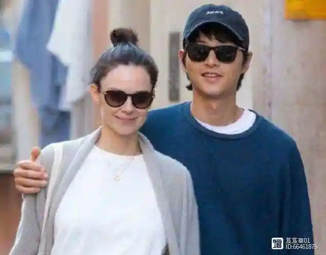 宋仲基发文宣布老婆产子却有人还在喊话他和宋慧乔复婚