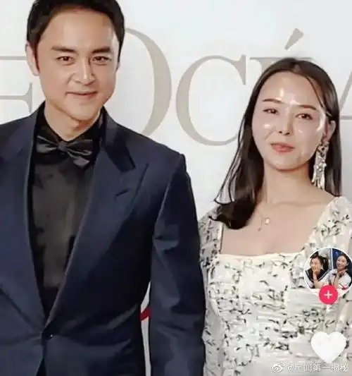 明道#是真的不容易啊,自从加入了张庭的化妆品牌,那好家伙,是真惨