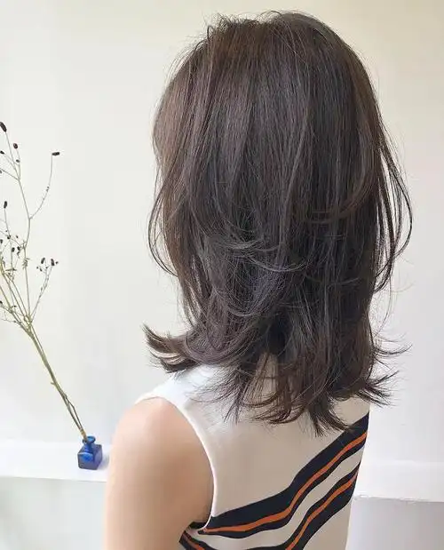 2020年还找不到发型的妹子,款式更多样化,适合的人群更广泛,很多发型