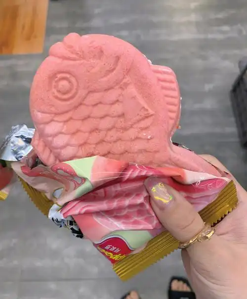 07饭后甜点罗森鲷鱼烧冰淇淋