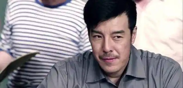 8位大长脸男演员有人棱角分明帅一脸有人被调侃像鞋拔子