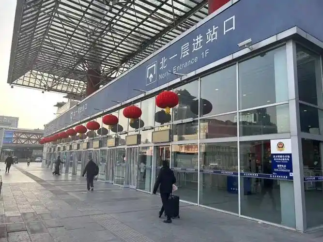 今天除夕,回家过年——_周边_高速公路_车流