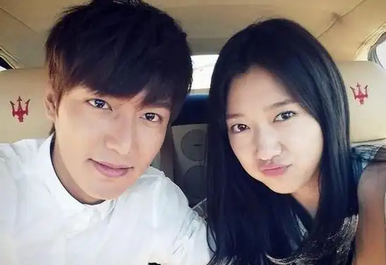 朴信惠绯闻,李钟硕朴信惠为什么分手,本文共(2696字)