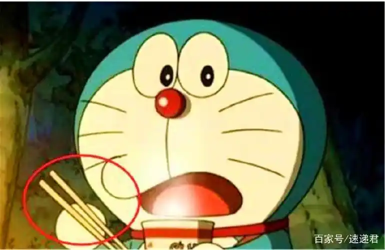 盘点动漫中的五个"穿帮镜头",派大星不会游泳,柯南有六根手指