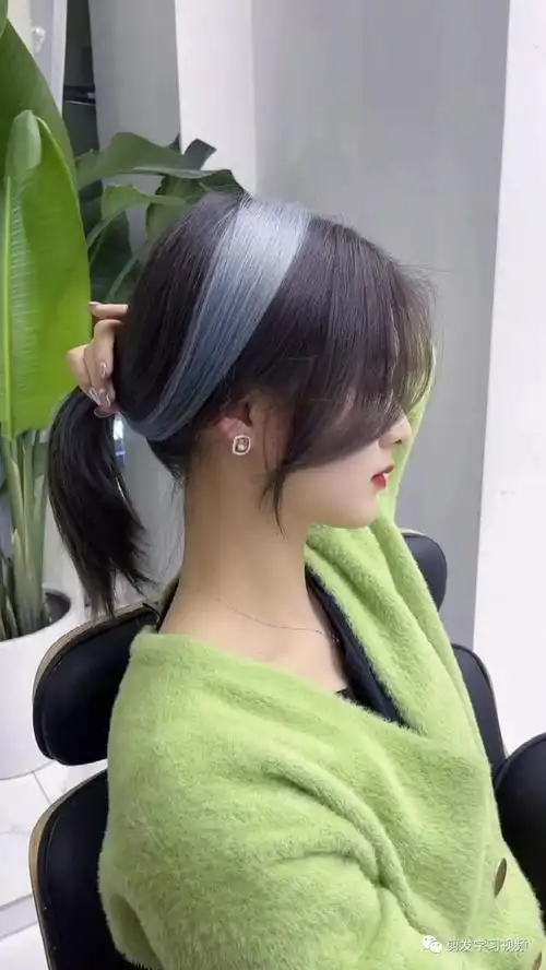 2021最新潮流染发发带染