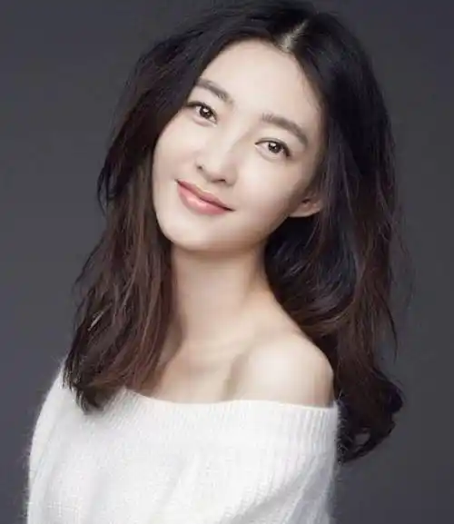 王丽坤被他睡了8年,转身被绿并和别人"奉子成婚",如今仍单身_乔振宇