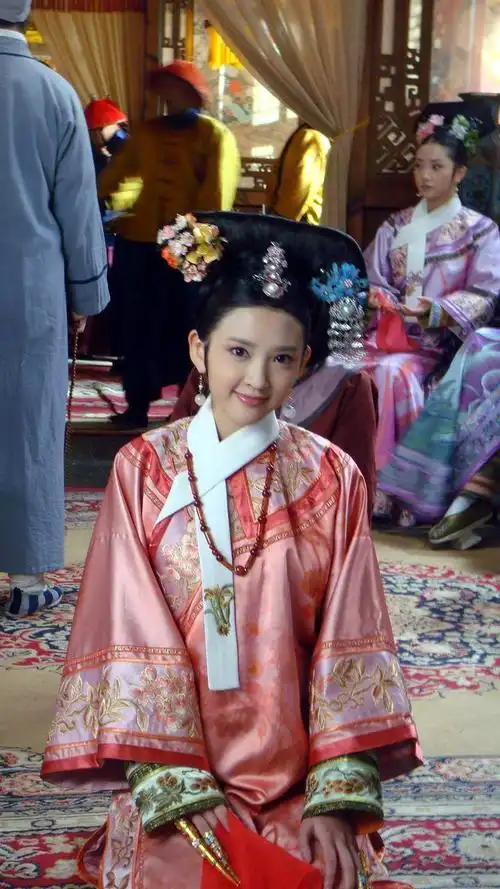 p>祺嫔管氏,出自 a target="_blank" href="/item/流潋紫/9288935"