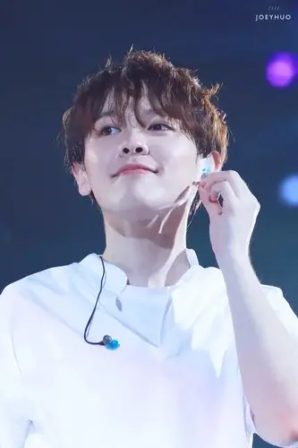 尤长靖 哇…这个可爱又认真的大宝贝被圈粉了!