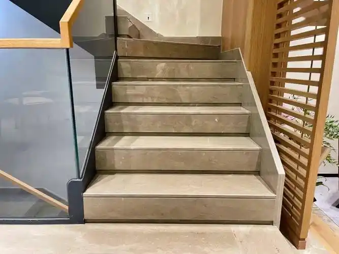 8款大理石楼梯实拍案例,你喜欢哪一款呢?