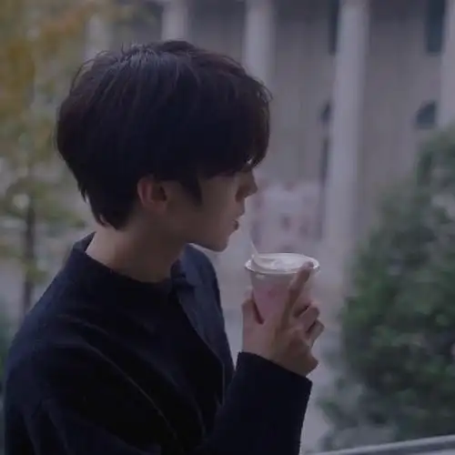 帅哥头像霸气冷酷图片男生喜欢就是喜欢