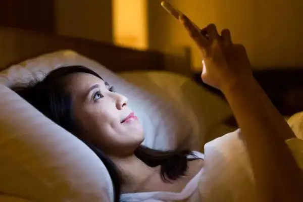 想拥有一个大屏手机,就相当于拥有一个放大镜.