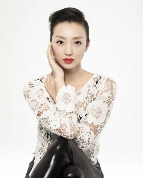 郝洋—从红地毯走向金地毯(图)