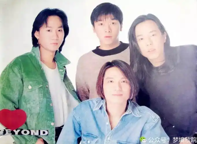 时候,他是乐队当之无愧的灵魂人物,但是黄家驹去世后,beyond群龙无首