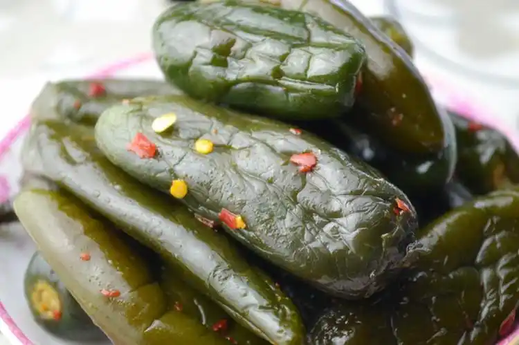 东北咸菜朝族酱菜泡椒辣椒下饭饭菜500g1袋酱菜