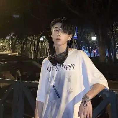 祁小念 优质男头 夏日里的遗_男生头像_我要个性网