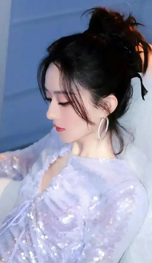 赵丽颖的12帧美照,每帧照片都是珍藏款_网易订阅