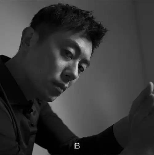 朱亚文杂志写真 于秋凉中呈现大片质感